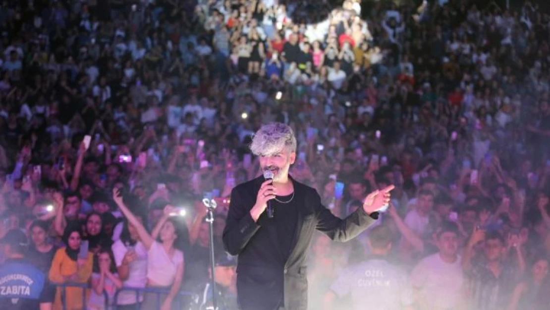 3. Uluslararası 'Masalİstanbul' Festivali Manuş Baba konseriyle sona erdi