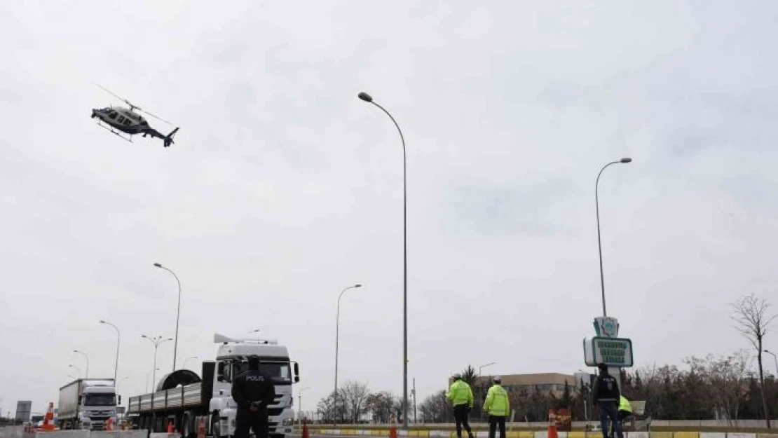 Aksaray'da helikopter destekli trafik denetimi