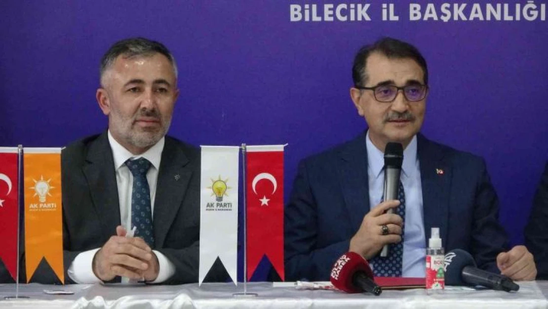 Bakan Dönmez'den AK Parti Bilecik İl Başkanlığına ziyaret