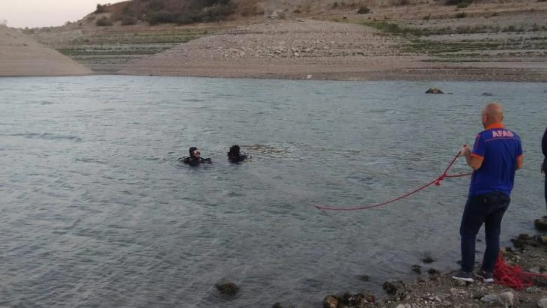 Balık tutmak için gittiği baraj gölünde boğuldu