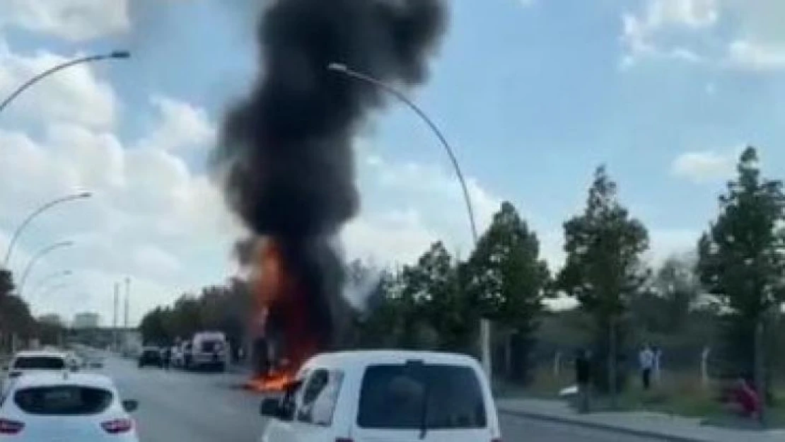 Başkentte tır alevlere teslim oldu