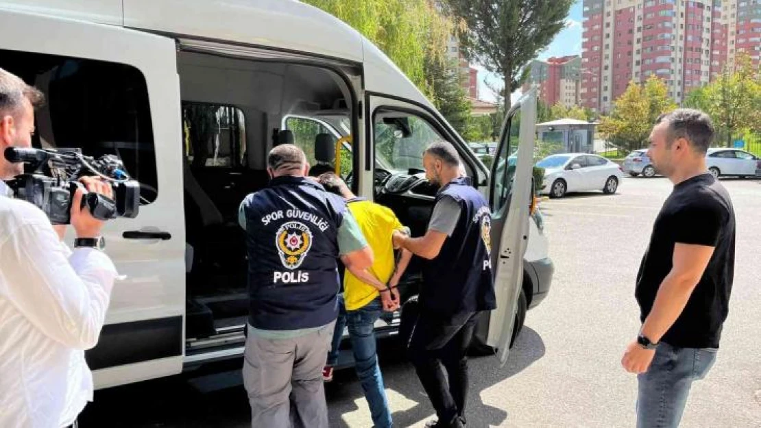 Beşiktaşlı futbolculara saldıran şahıs serbest bırakıldı