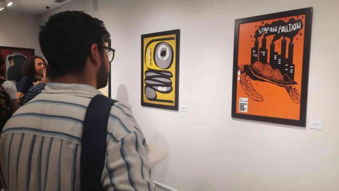 Beyoğlu Belediye Başkanı Haydar Ali Yıldız, 'Posterist' sergisinin açılışına katıldı