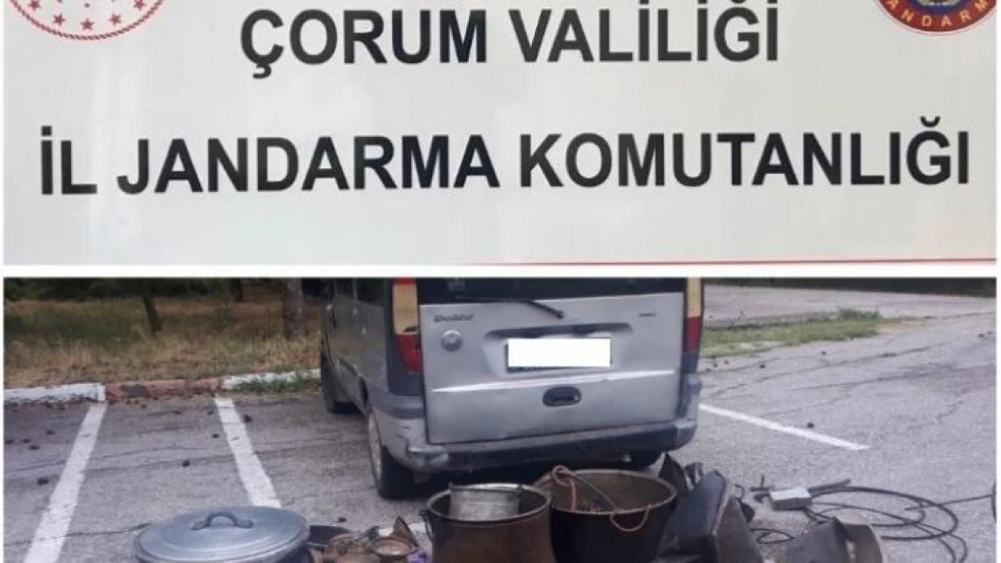 Çorum'da türbe hırsızları tutuklandı