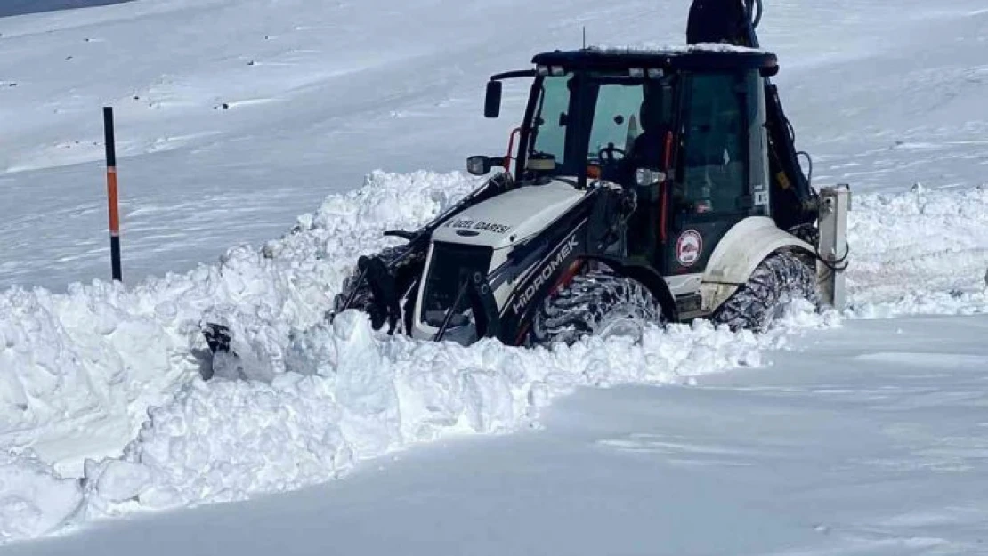 Elazığ'da kapalı köy yolları ulaşıma açıldı