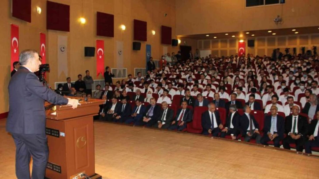 Hekimler 'yanlış' tedaviye tazminat ödemeyecek