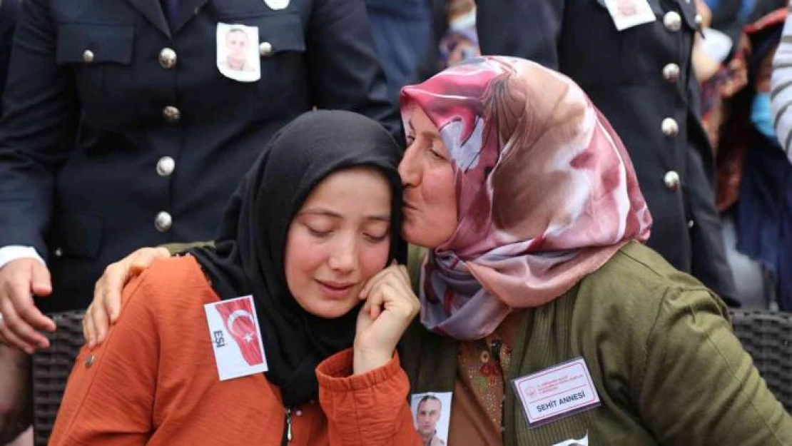 İstanbul'da şehit olan bekçi Oltan Koca memleketi Gümüşhane'de son yolculuğuna uğurlandı