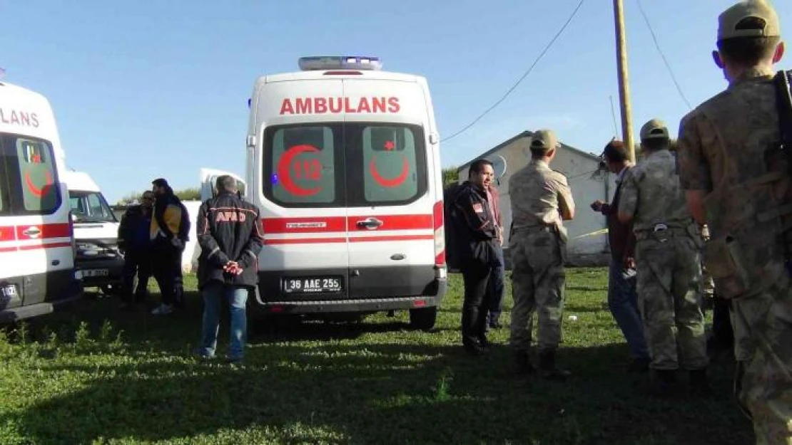 Kars'ta göçük: Anne ve 2 oğlu hayatını kaybetti