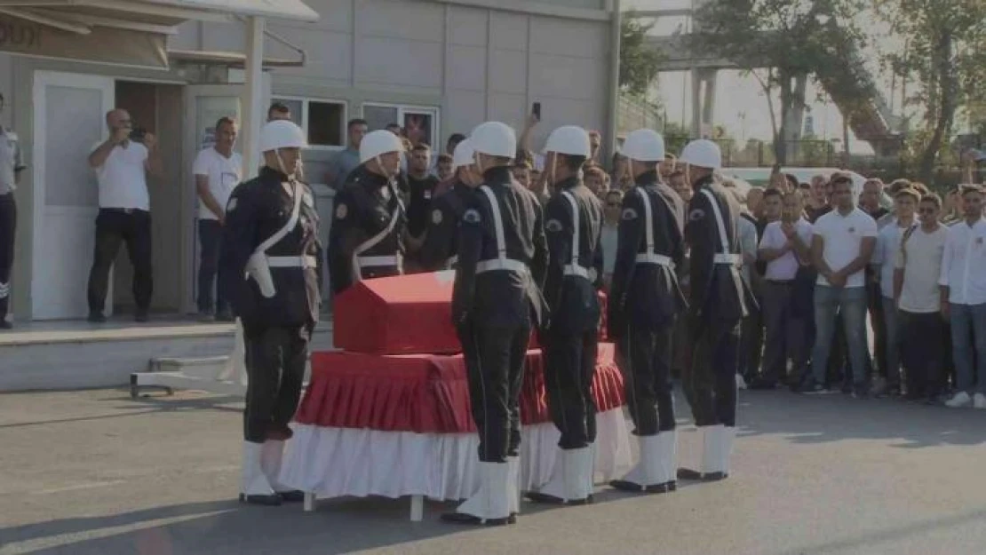 Kaza kurşunuyla ölen polisin cenazesi memleketi Samsun'a uğurlandı