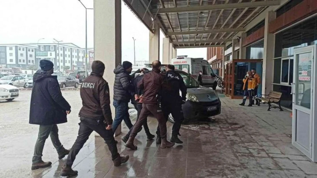 Konya'da hastane bahçesinde bıçaklı kavga: 1 yaralı