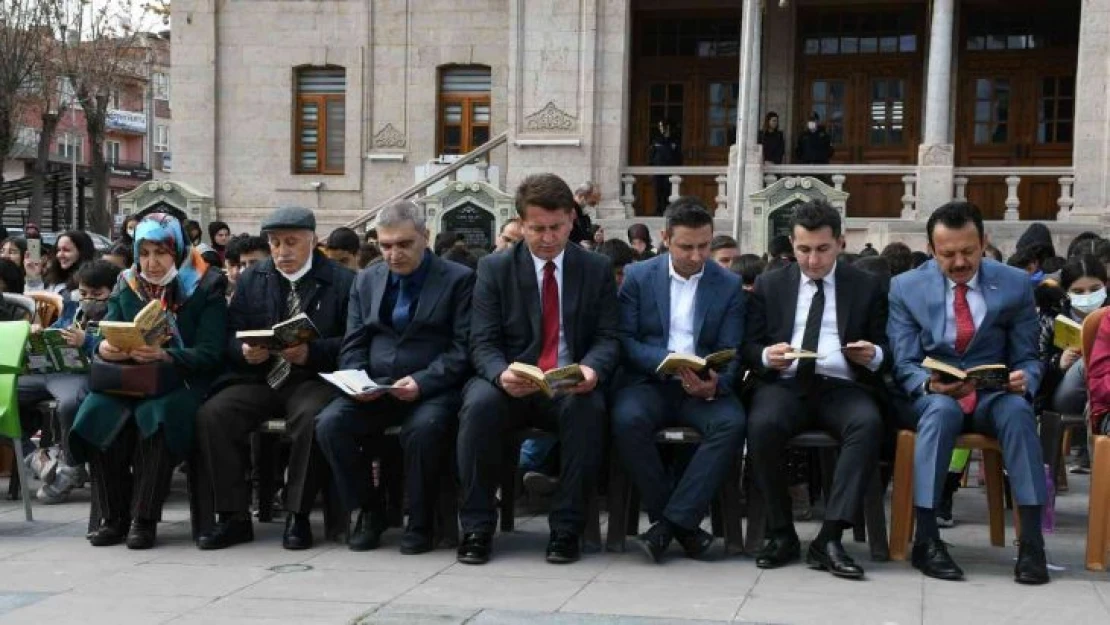 Kütüphanede Hayat Var projesine Aksaray'dan anlamlı destek