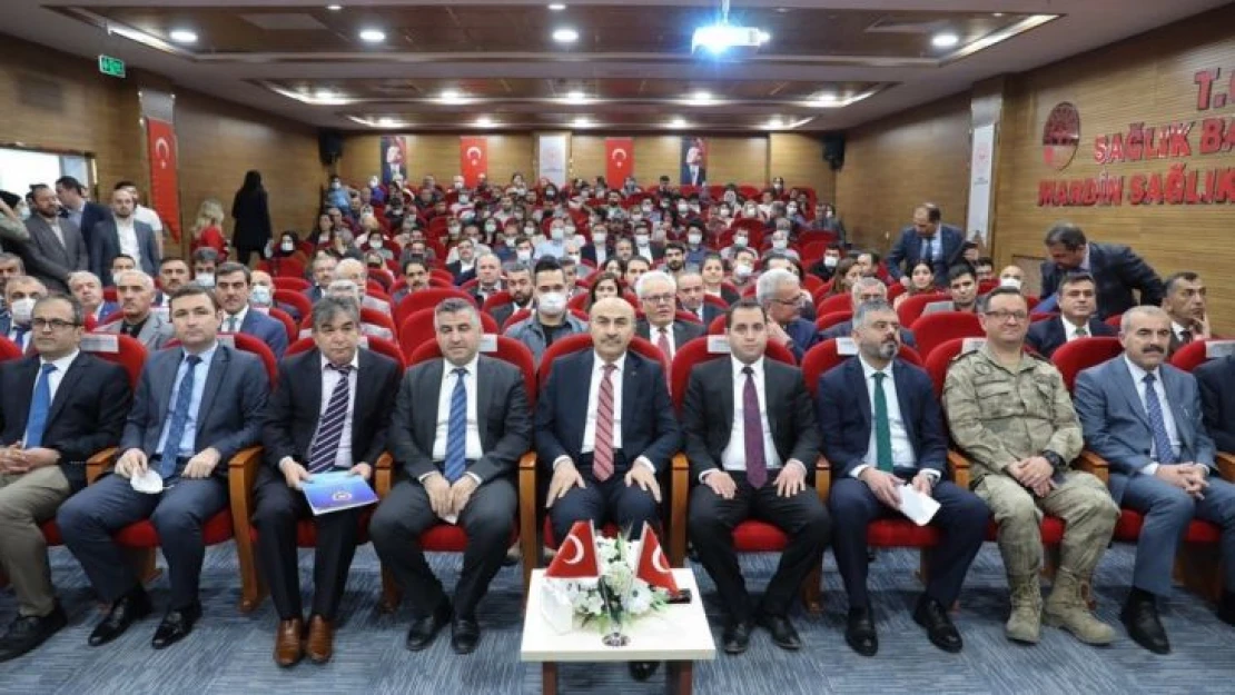 Mardin'de 'bağımlılıkla mücadele çalıştayı' başladı