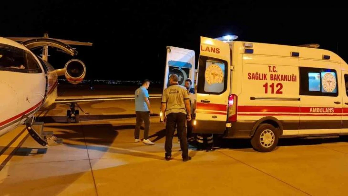 Mardin'de tedavi gören hasta, ambulans uçakla İstanbul'a nakledildi