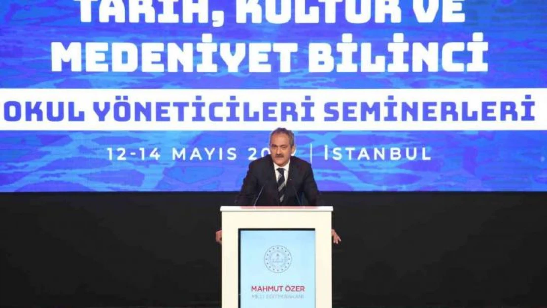 Milli Eğitim Bakanı Özer: 'Yarın uzman öğretmenlik ve baş öğretmenlikle ilgili eğitim programını ve sınav takvimini paylaşacağız'