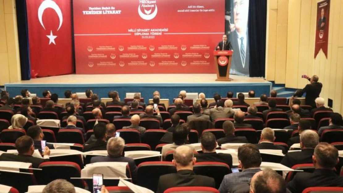 Milli Siyaset Akademisi mezunları diplomalarını aldı