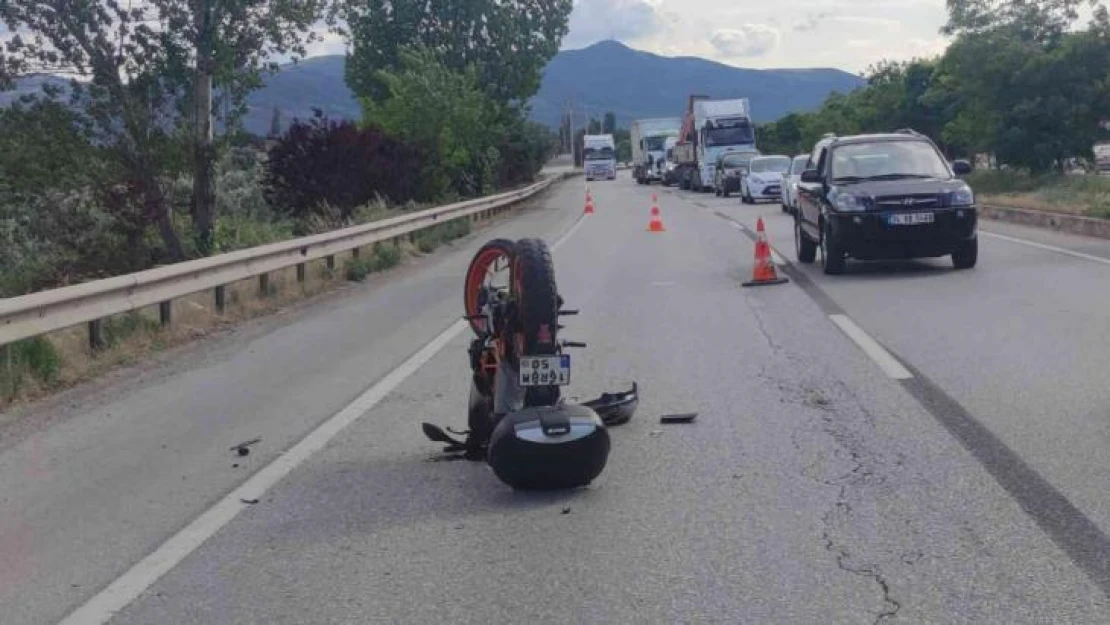 Motosiklet sürücüsü ölümden döndü