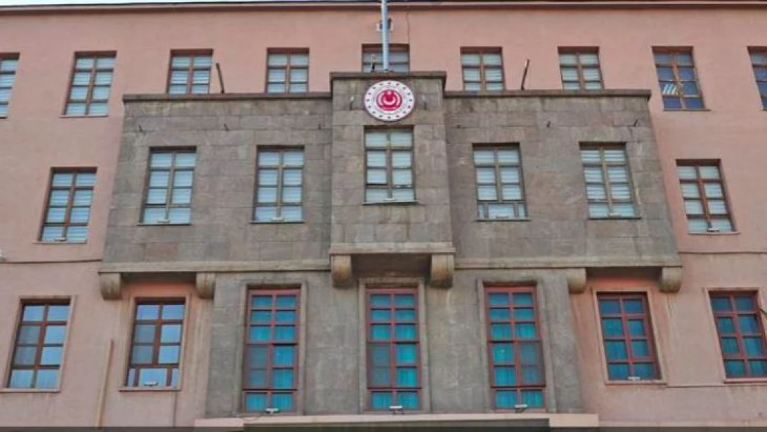 MSB: MSB: Kefken açıklarında bulunan mayın imha edilmiştir