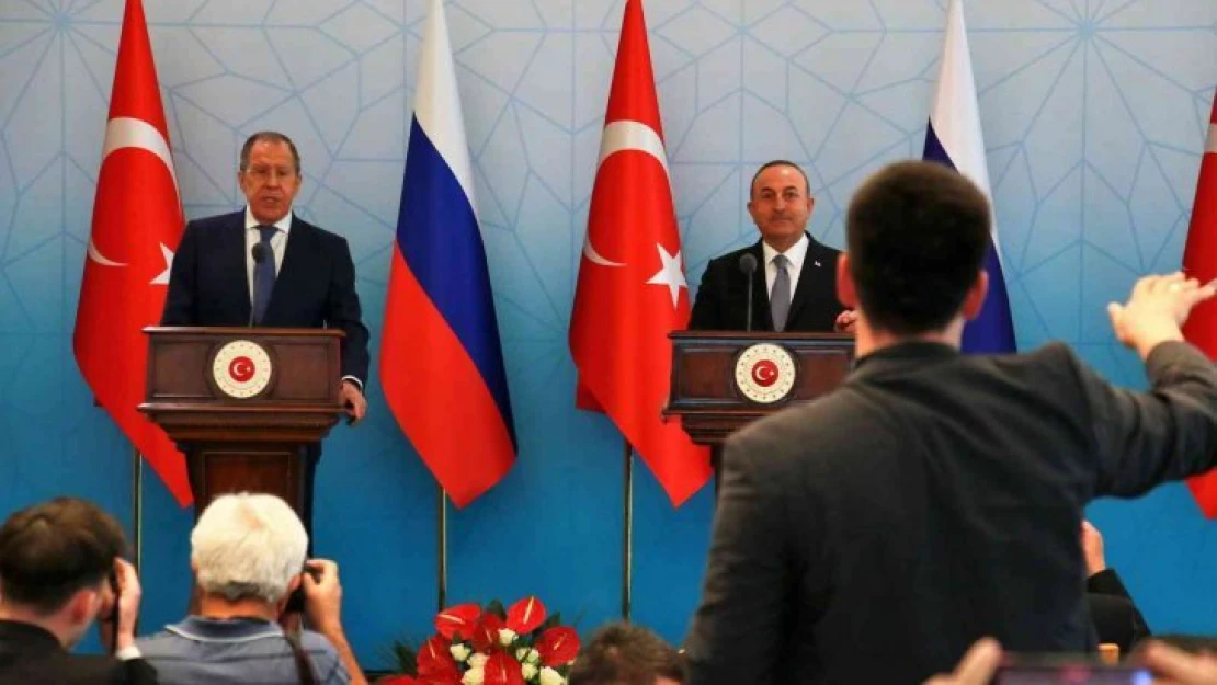 Rusya Dışişleri Bakanı Lavrov: 'Tahılların limanlardan çıkması için Zelenski'nin sadece talimat vermesi gerekiyor'