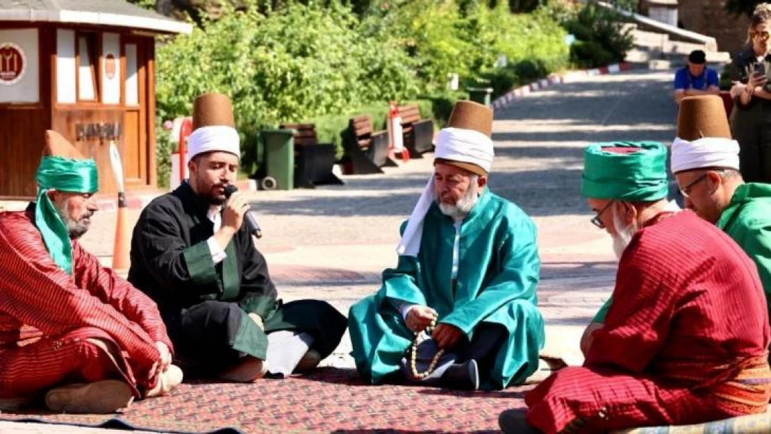 Şeyh Edebali Türbesi yerleşkesinde 'Şed Kuşanma' töreni yapıldı