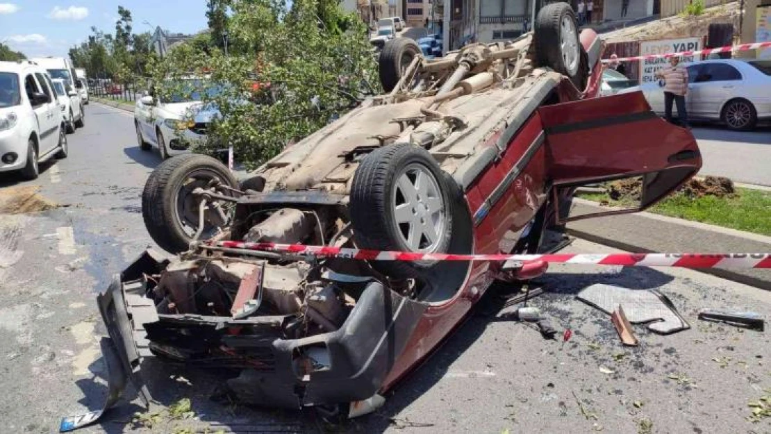 Sultangazi'de ehliyetsiz gencin drift şovu az daha faciayla bitiyordu