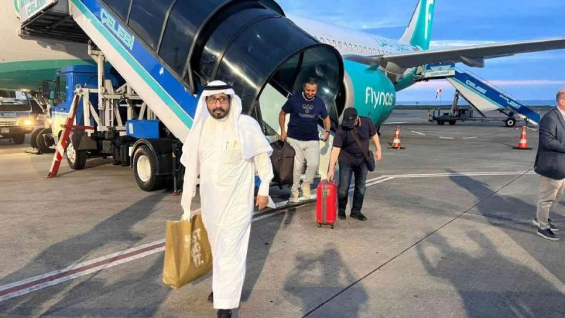 Suudi Arabistan'dan Trabzon'a bu yılın ilk charter uçuşu yapıldı