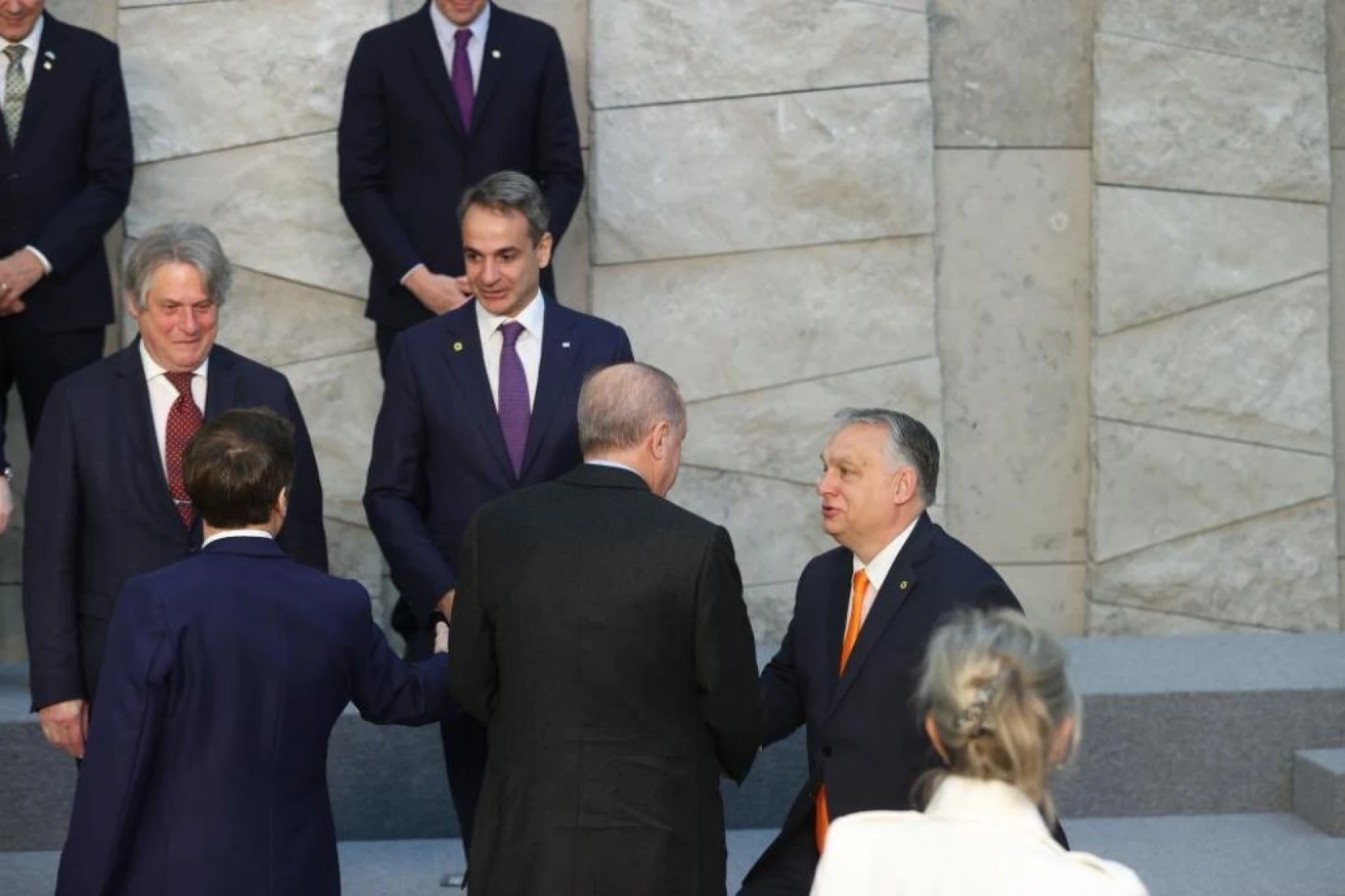 Erdoğan, NATO Liderler Zirvesi'nde aile fotoğrafı çekimine katıldı