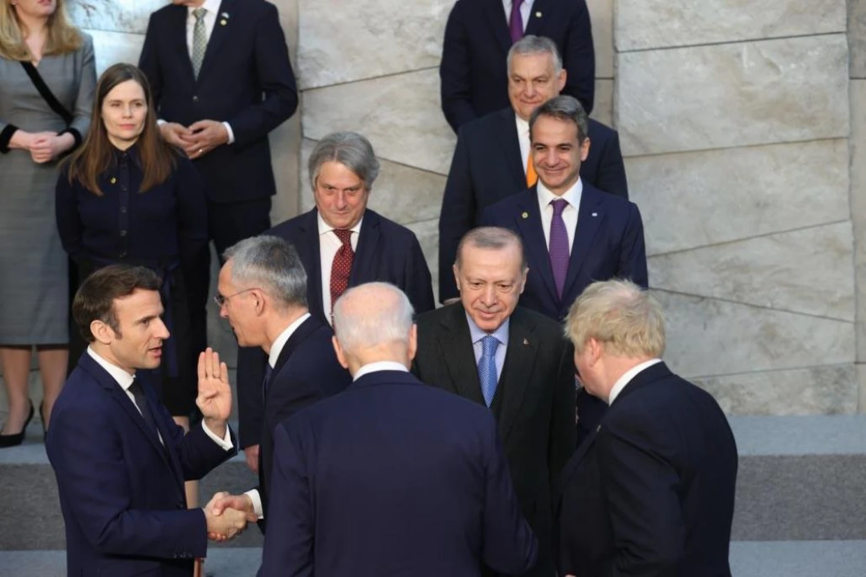 Erdoğan, NATO Liderler Zirvesi'nde aile fotoğrafı çekimine katıldı