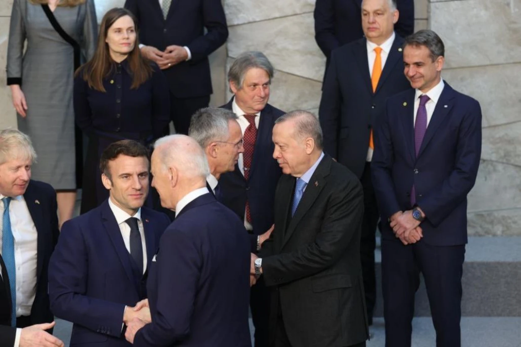 Erdoğan, NATO Liderler Zirvesi'nde aile fotoğrafı çekimine katıldı