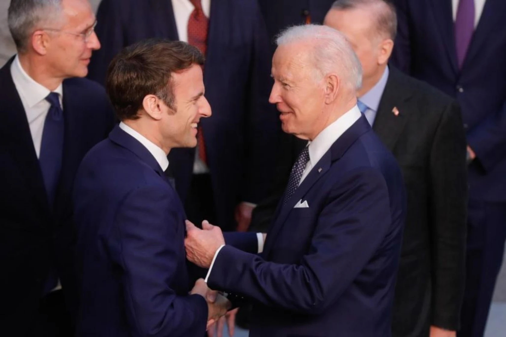 Erdoğan, NATO Liderler Zirvesi'nde aile fotoğrafı çekimine katıldı