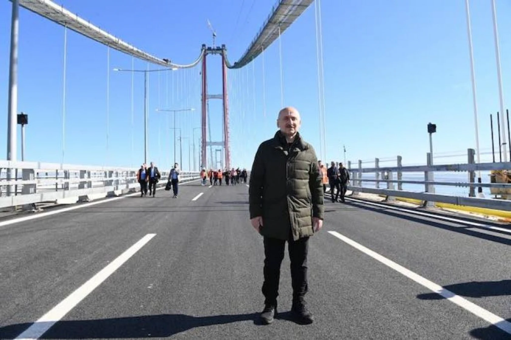 Çanakkale Boğazı gerdanlığına kavuştu