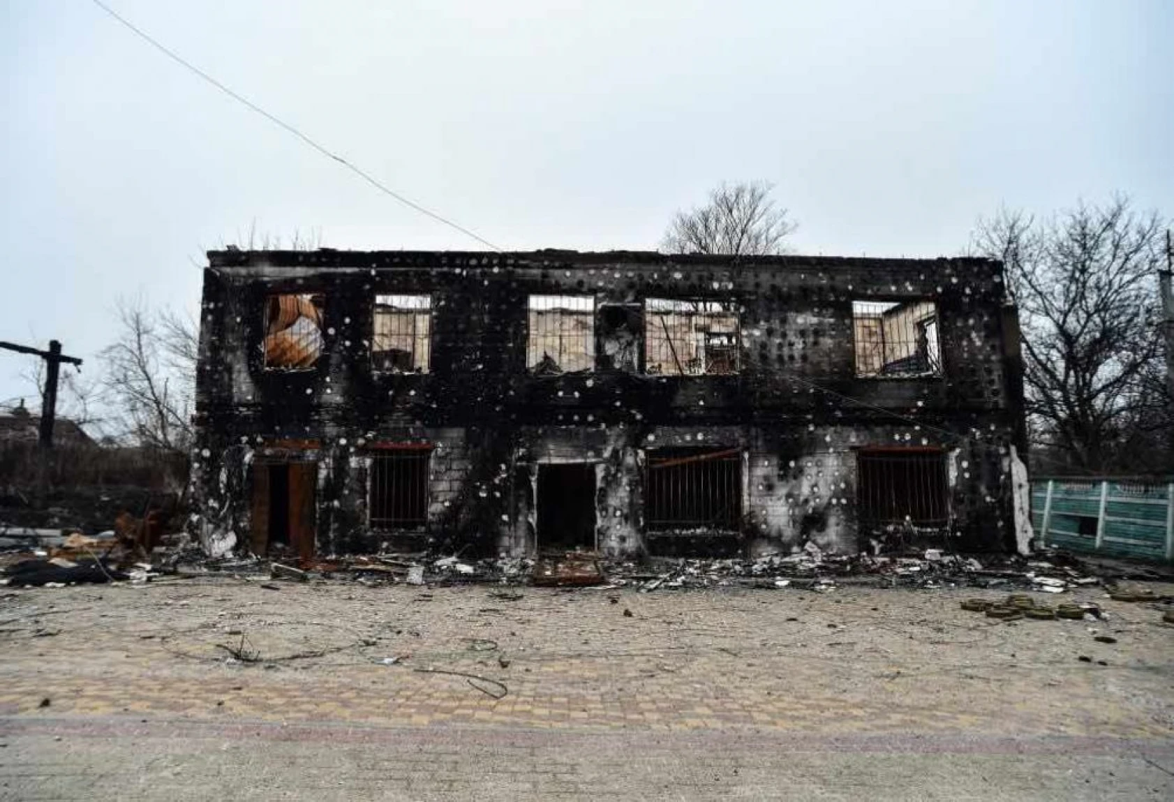 Ukrayna'da savaşın acı yüzü: İrpin ve Bucha sokakları patlamamış mühimmat ve cesetle dolu