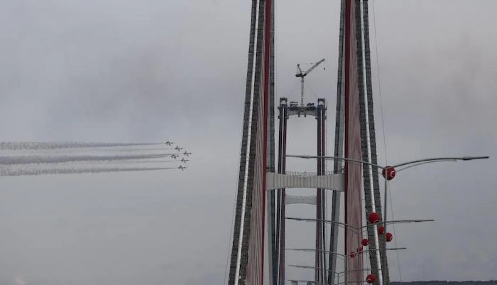 Çanakkale Boğazı gerdanlığına kavuştu