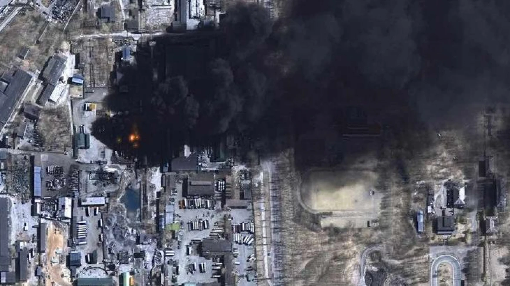 Ukrayna, Rus saldırıları sonrası uydudan görüntülendi