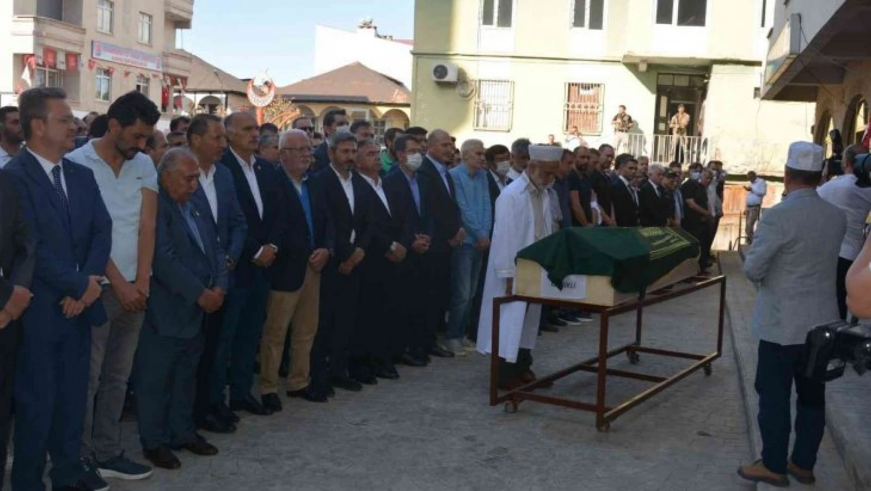 AK Parti Genel Başkan Yardımcısı Canikli'nin acı günü