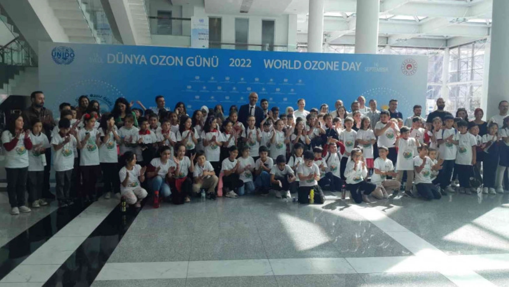 Başkentte Dünya Ozon Günü'nde ilkokul çocuklarına eğitimler verildi