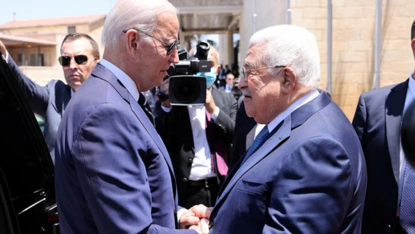 Biden, Filistin Devlet Başkanı Abbas'la görüştü