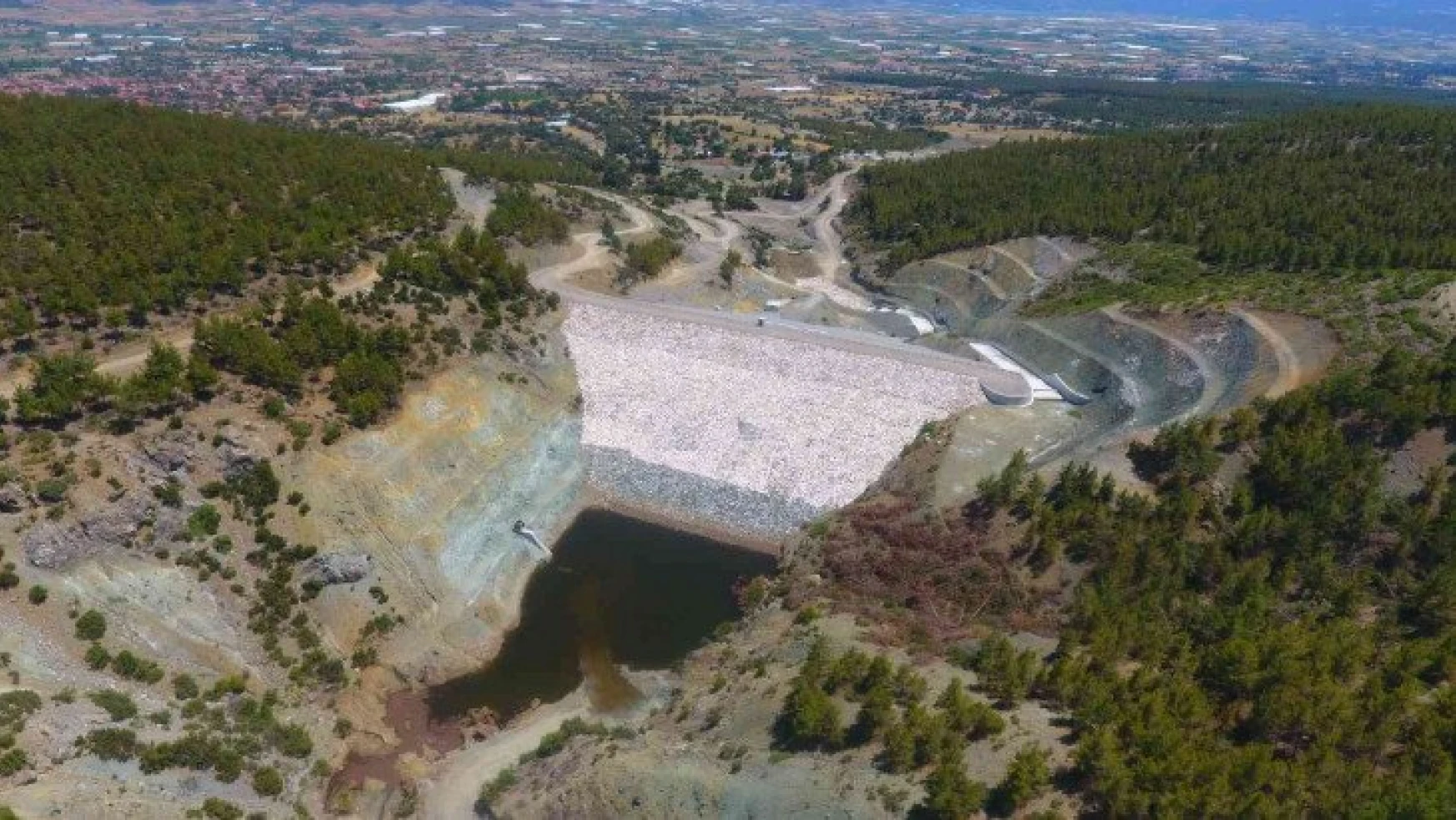 Burdur Gölhisar Yusufca Barajı tamamlanarak su tutulmasına başlandı