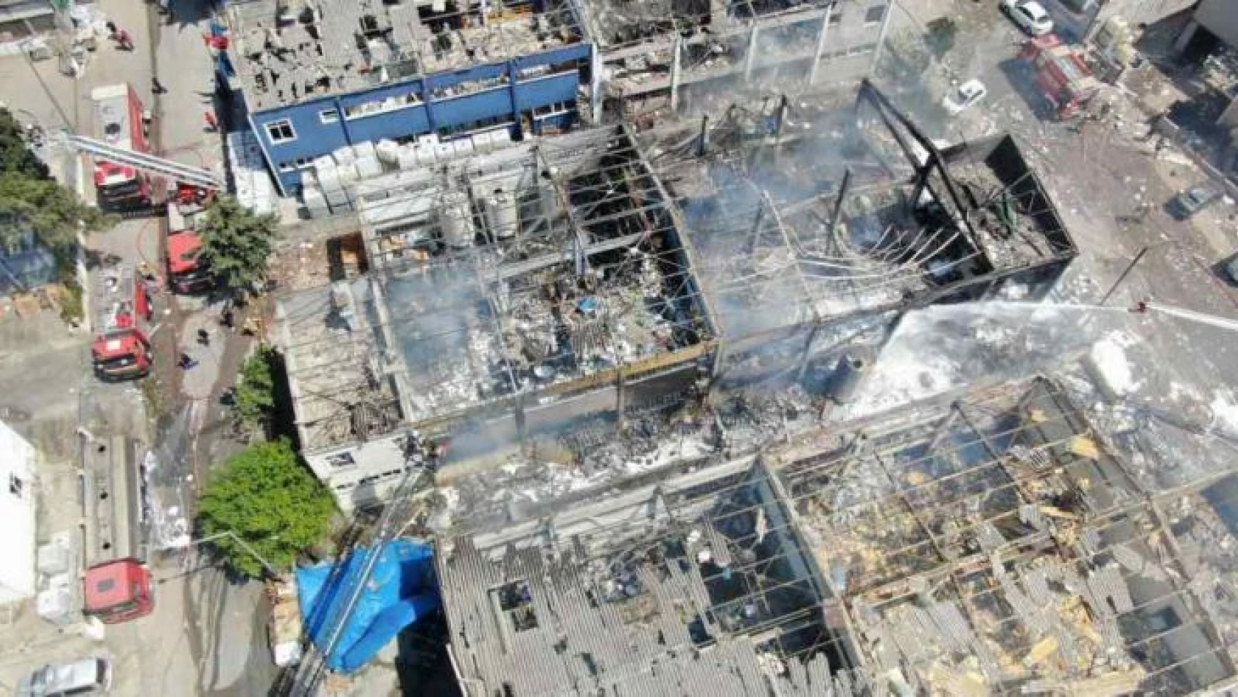 Çalışma ve Sosyal Güvenlik Bakanlığı, Tuzla'daki yangına ilişkin soruşturma başlattı