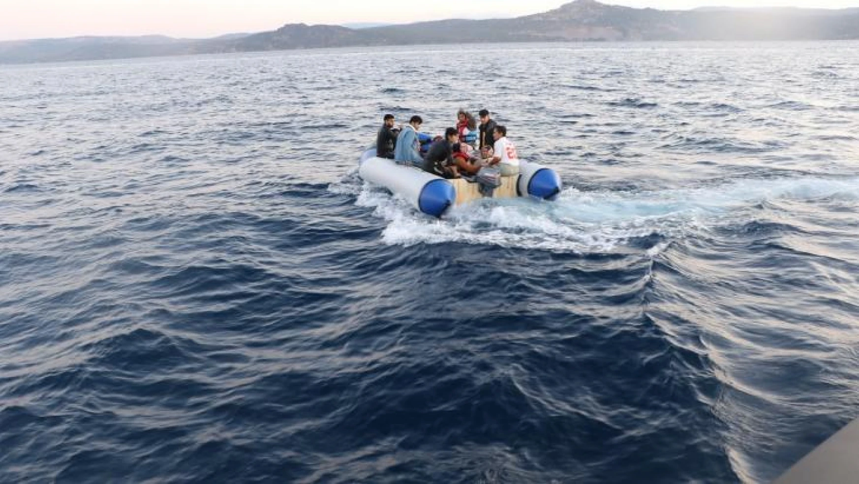 Çanakkale'de radar ile tespit edilen 16 göçmen yakalandı