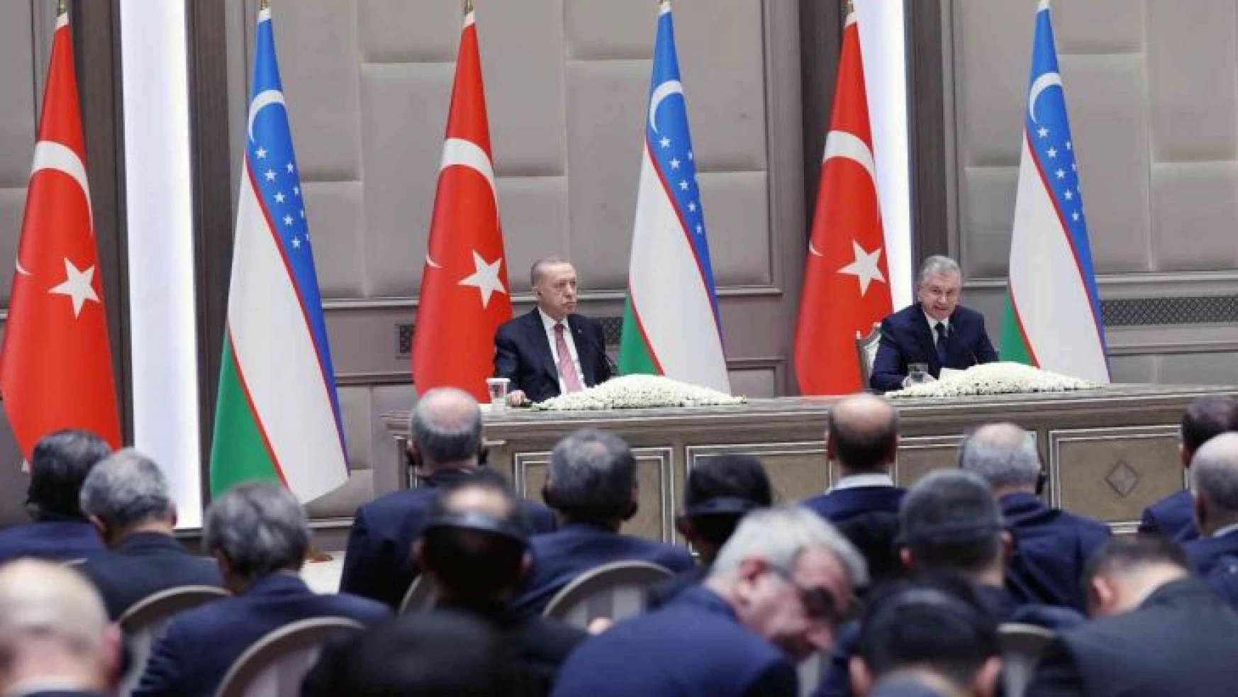 Cumhurbaşkanı Erdoğan: 'Atacağımız ortak adımlarla Özbekistan'la ticaret hacmimizi 10 milyar dolar seviyesine çıkaracağız'