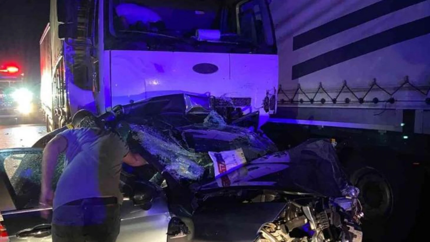 Düzce'de feci kazada 3 ölü 3 yaralı