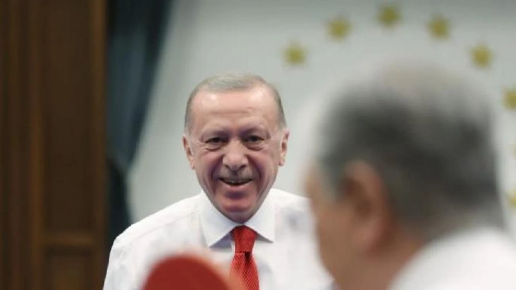 Erdoğan: Türkiye'yi engellemek isteyenlere karşı amansız bir mücadele veriyoruz
