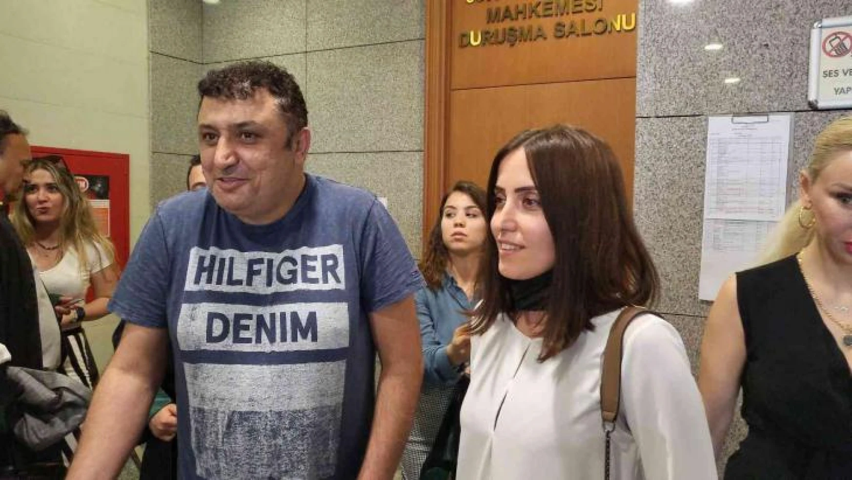 Eşine baltalı dehşeti yaşatan Mahsun Kırmızıgül'ün kardeşine 1 yıl 11 ay hapis