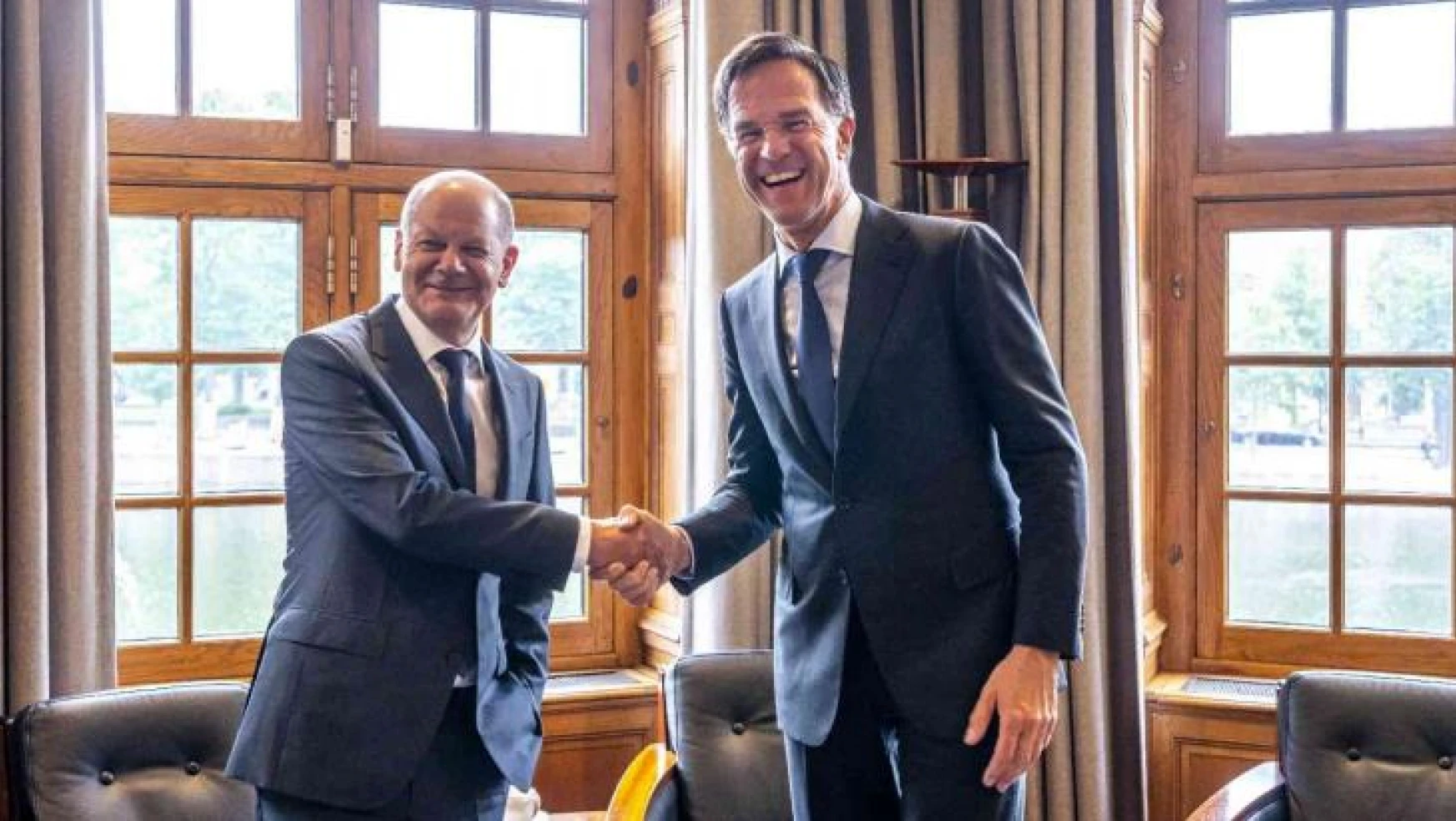 Hollanda Başbakanı Rutte: 'Türkiye, İsveç ve Finlandiya arasındaki görüşmeler neticesinde olumlu bir yol bulunacağını umuyorum'