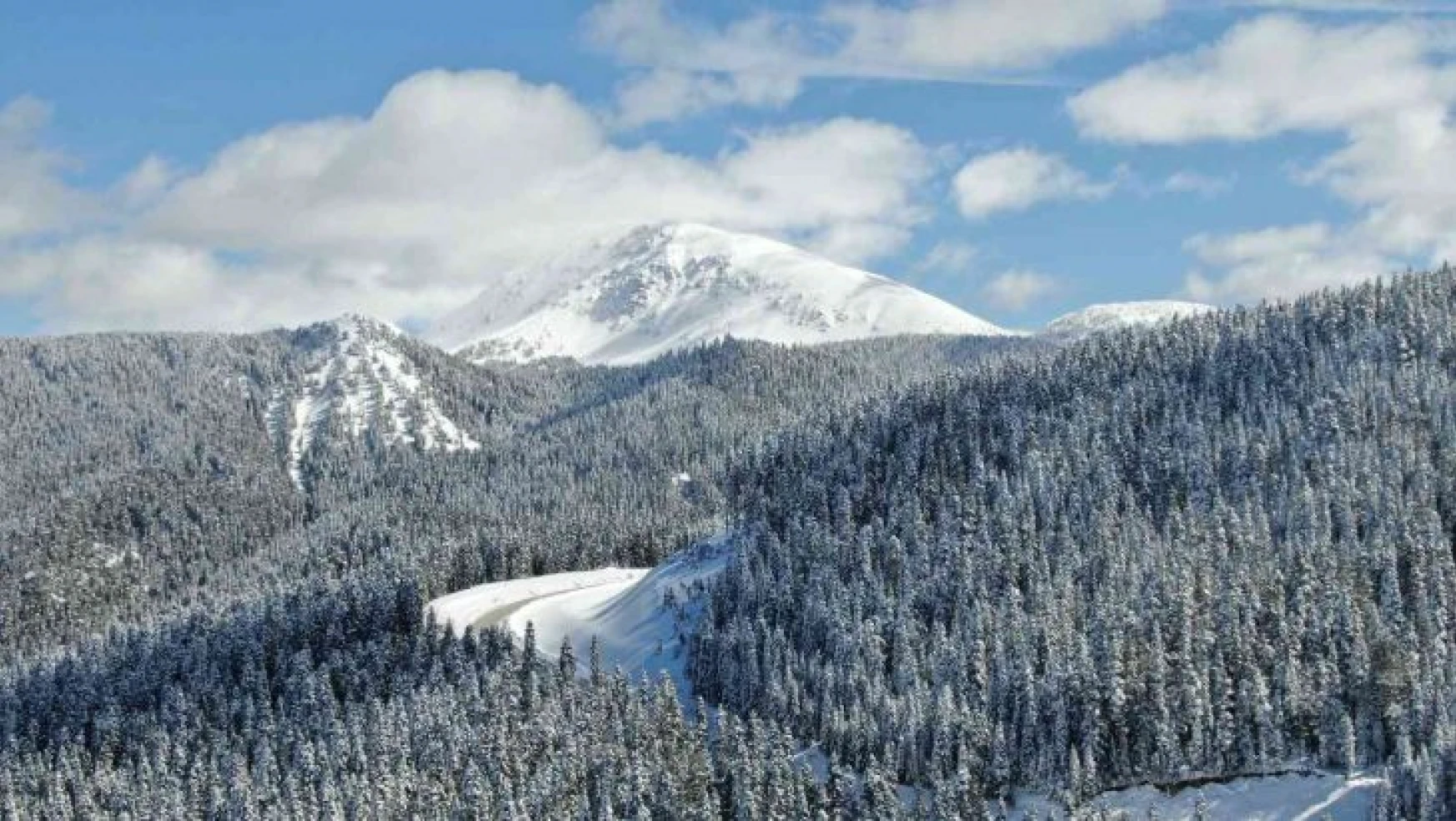 Ilgaz Dağı'nda Mart ayında mest eden kar güzelliği