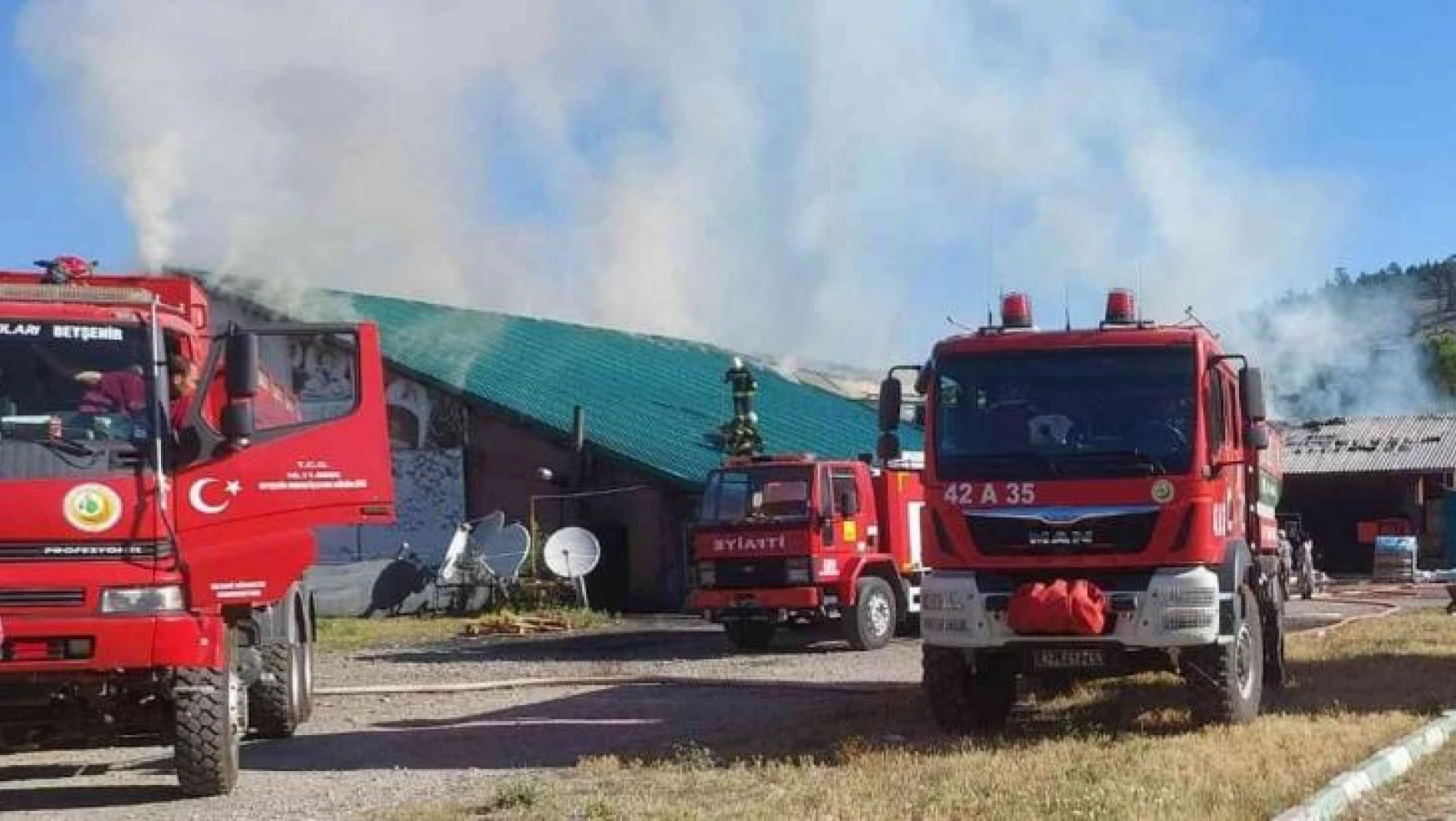 Konya'da dinlenme tesisinde korkutan yangın