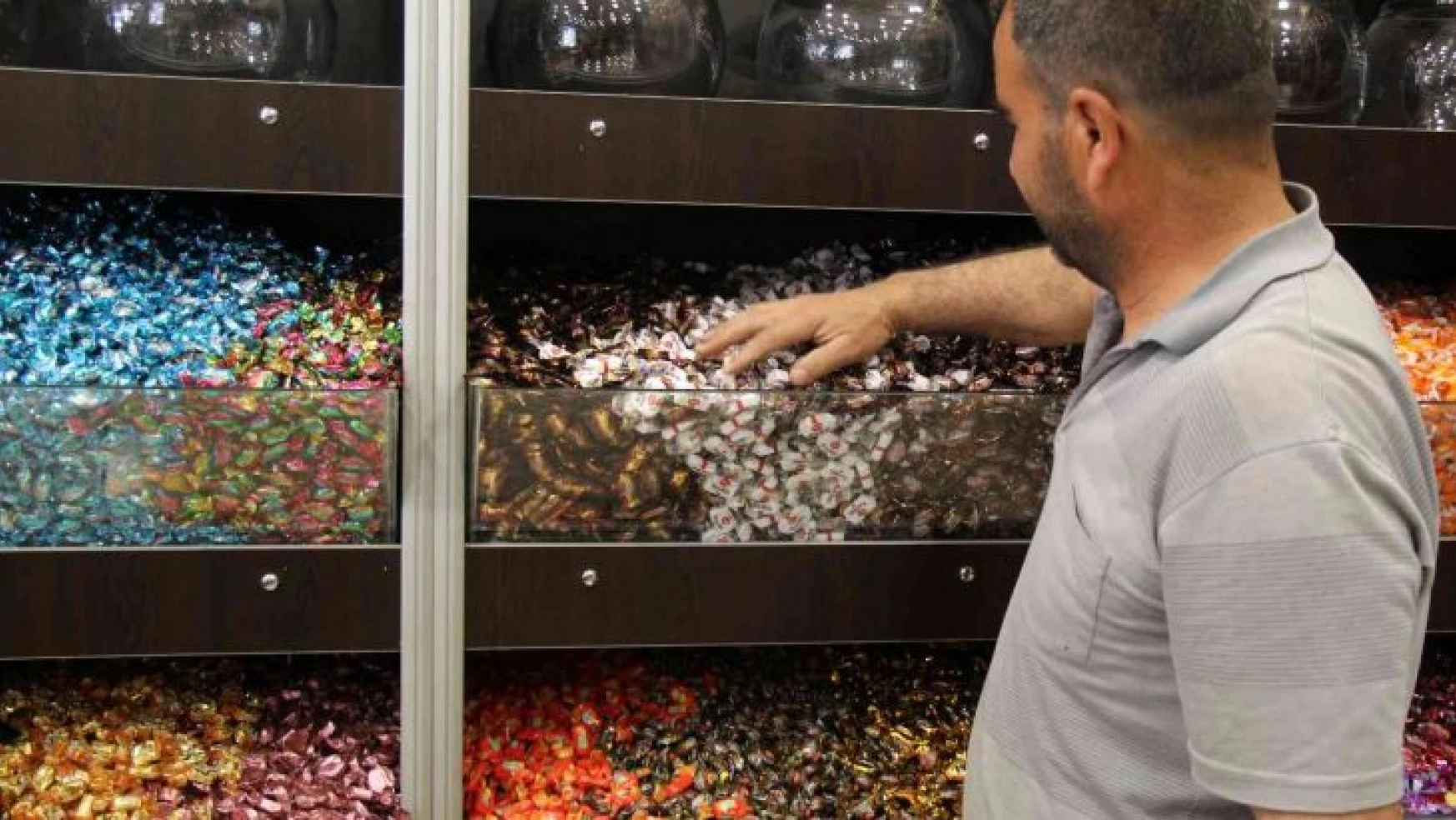Mardin'de bayram şekeri ve çikolata satışlarında esnafın yüzü güldü