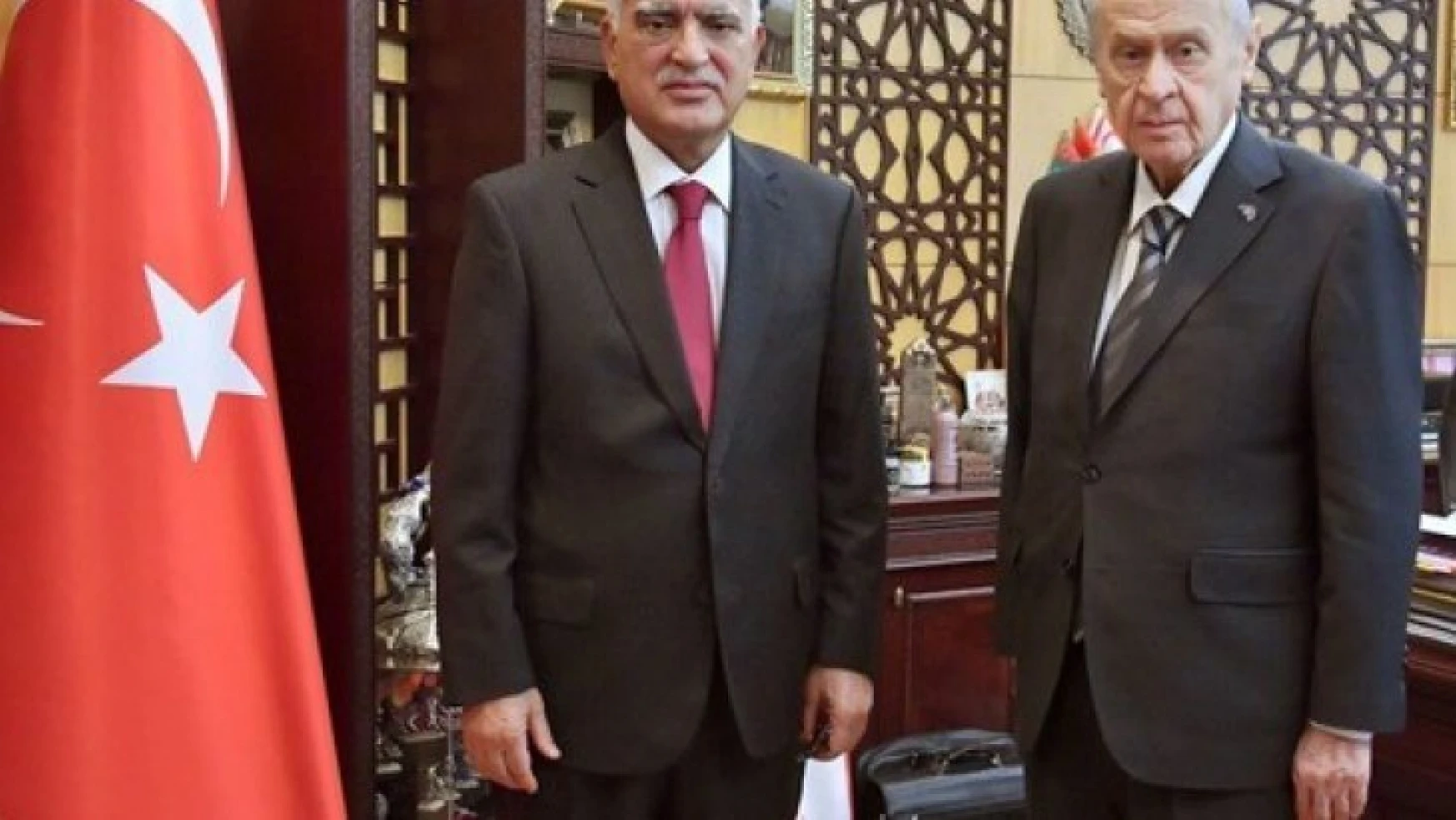 MHP lideri Bahçeli ile Türkmeneli Partisi Genel Başkanı Sarıkahya görüştü