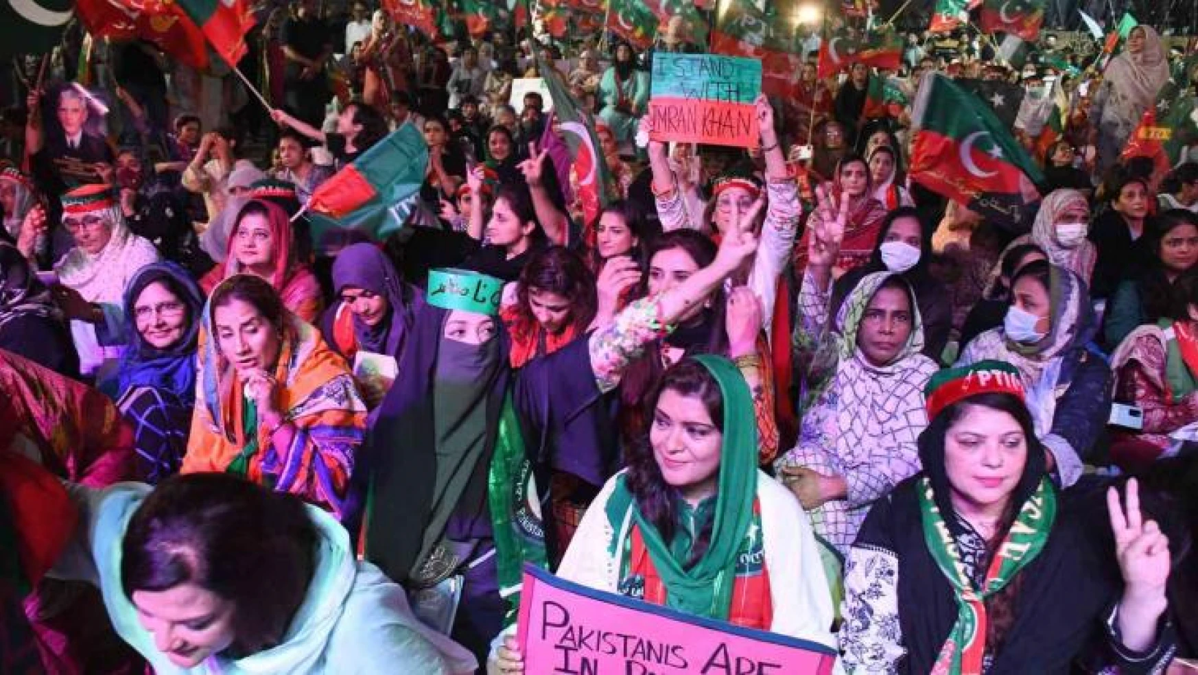 Pakistan'da enflasyon protestosu