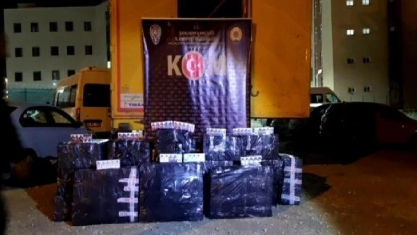 Şanlıurfa'da 22 bin paket kaçak sigara ele geçirildi